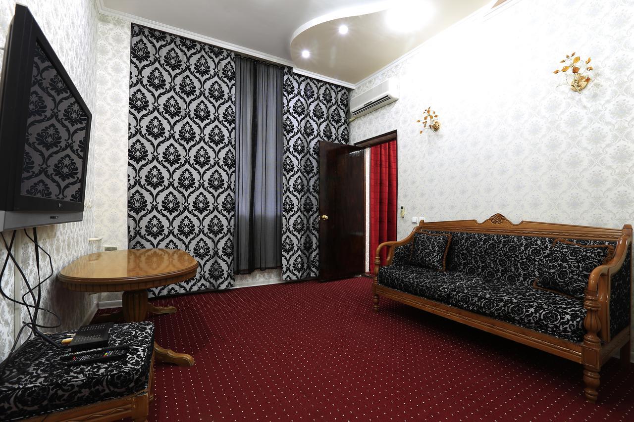 Hostel Raddus-Jss Tasjkent Buitenkant foto