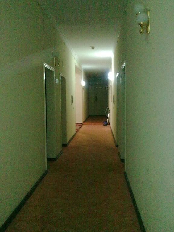 Hostel Raddus-Jss Tasjkent Buitenkant foto